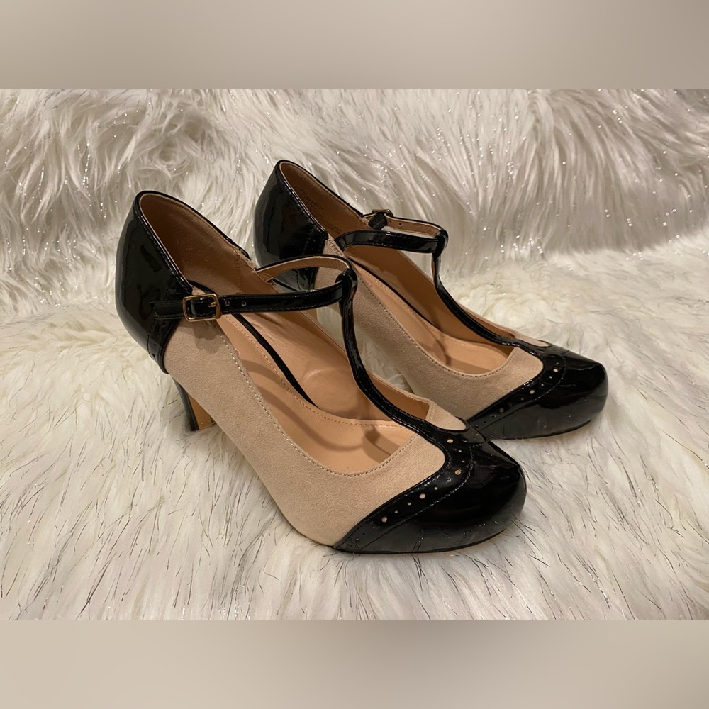 Just fab T-strap Mary Jane pumps
